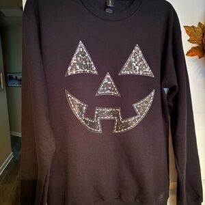 NWOT - PUMPKIN SWEATSHIRT